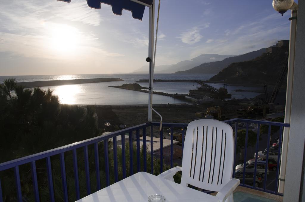 Residence Costa Templada Вентімілья Номер фото